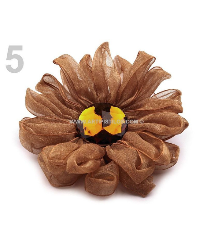 FLEUR BROCHE AIMANTÉE