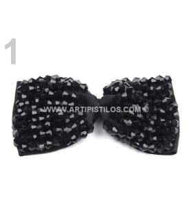 ORNEMENT NOEUD PAPILLON AVEC TUPIS