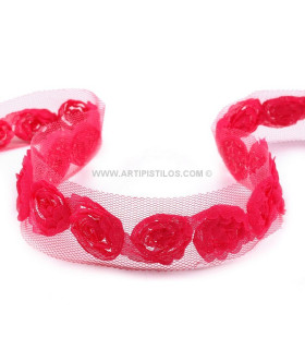 ORNEMENT ROSES DE TULLE