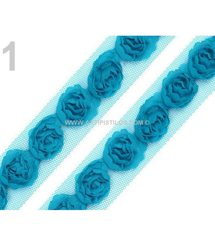 ORNEMENT ROSES DE TULLE