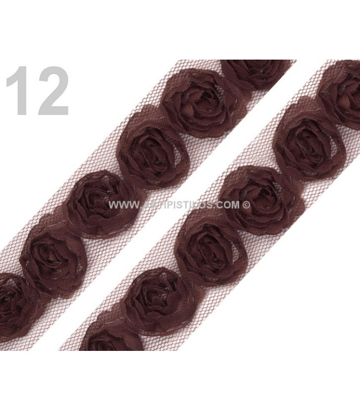 ORNEMENT ROSES DE TULLE