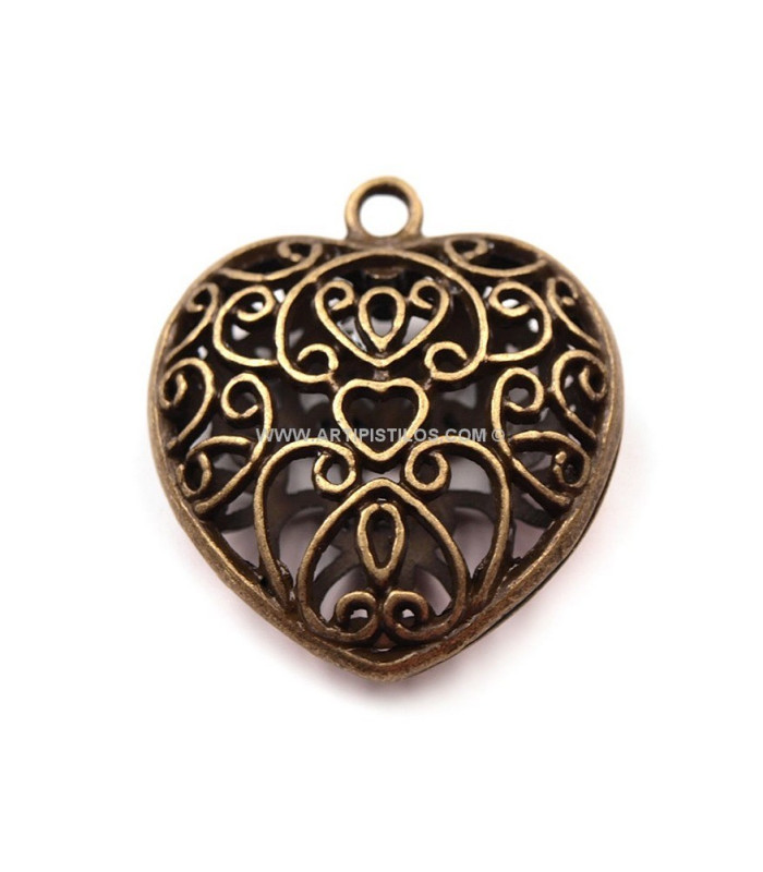COEUR FILIGRANE 30 X 30 MM.