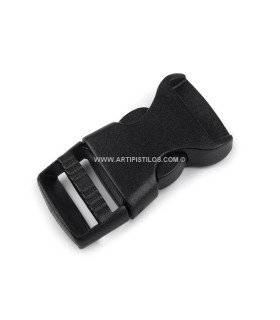 PETITE BOUCLE EN PLASTIQUE 15 MM