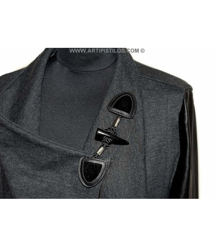 BOUTON POUR MANTEAUX 17,5 cm.