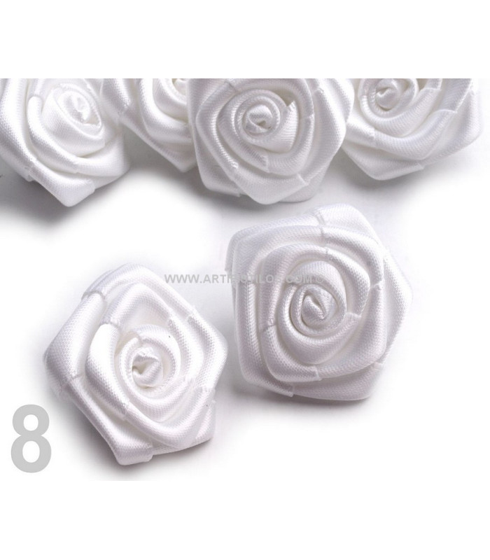 ROSE EN SATIN 30 MM.
