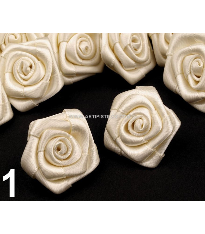 ROSE EN SATIN 30 MM.