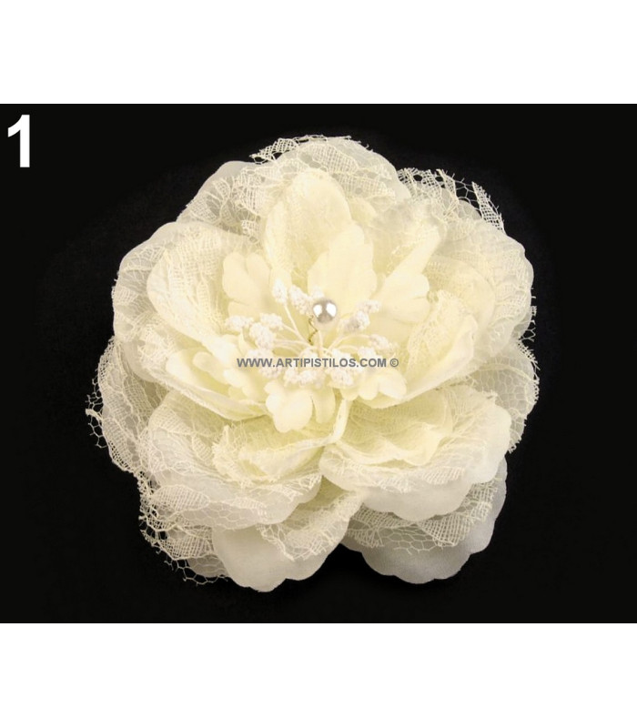 ROSE EN TISSU 11 CMS. AVEC BROCHE