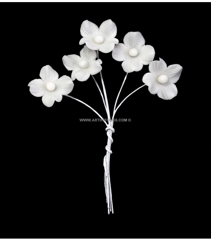 FLEUR EN PORCELAINE AVEC 4 PÉTALES