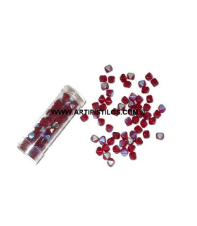 PERLES PYRAMIDE 6 MM.