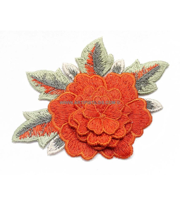 APPLICATION TEXTILE BRODÉE