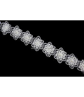 RUBAN DE DENTELLE AVEC PERLES 6,5 CM
