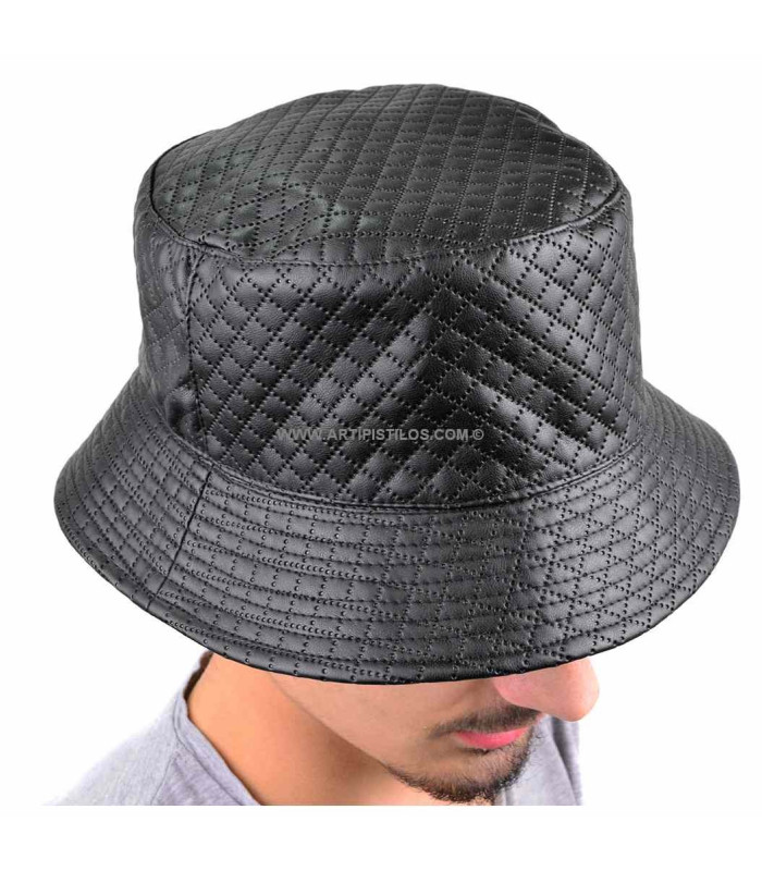 CHAPEAU IMPERMEABLE ET REVERSIBLE