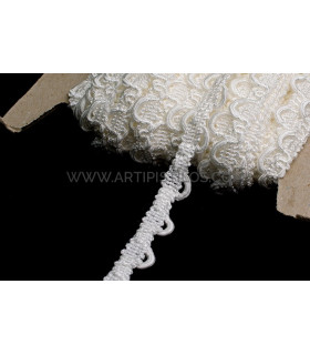 Boutonnière avec oeillet élastique