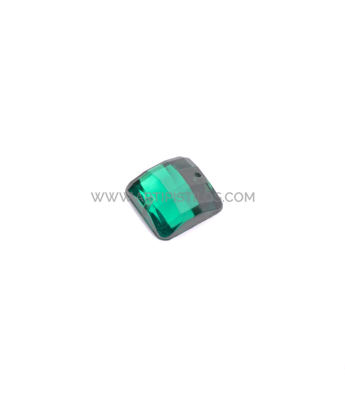 Pierre carrée 8 x 8 mm