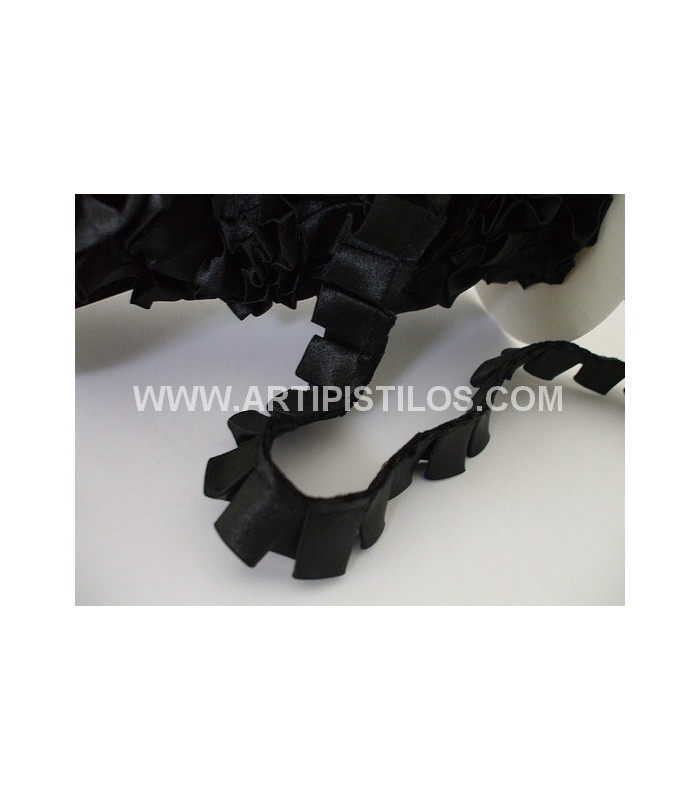BIAIS PLISSE EN SATIN 2 CMS.