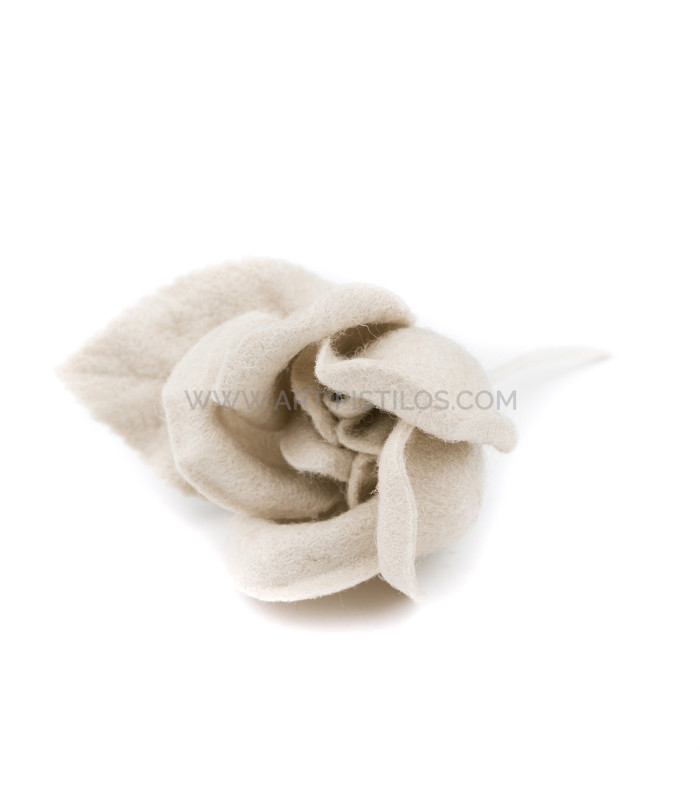 FLEUR 100% LAINE FEUTRE "BERNA"