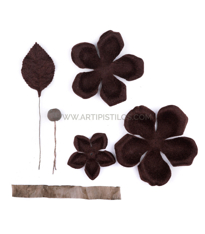 PAQUET DE FLEURS EN FEUTRE "PIANA"