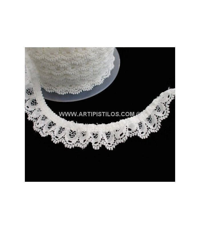 DENTELLE ELASTIQUE PLISÉE