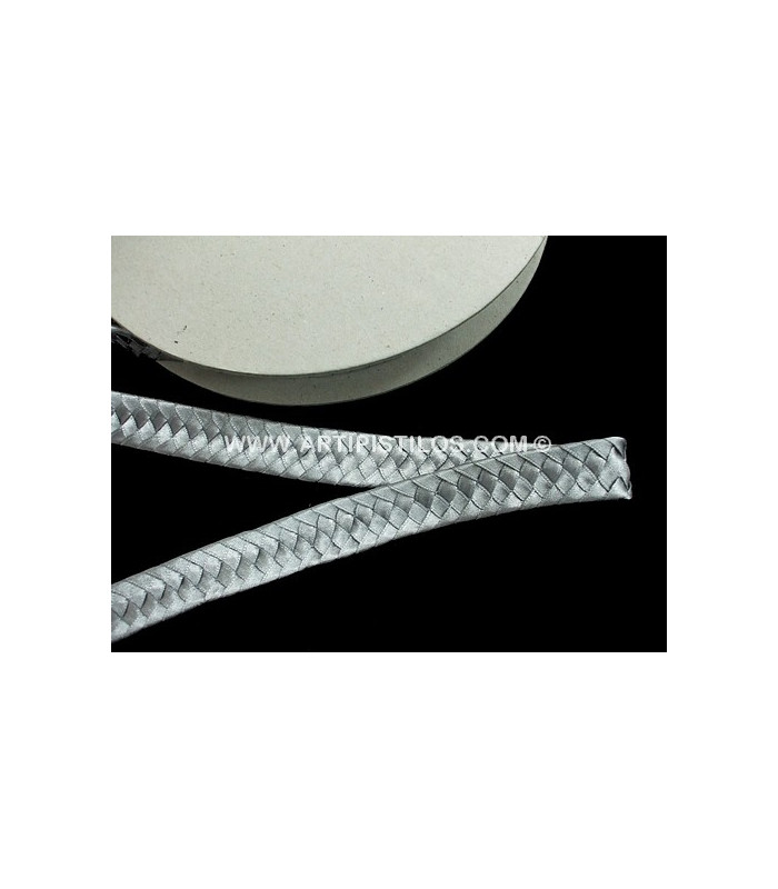 TRIPLE SATIN 2 CMS.