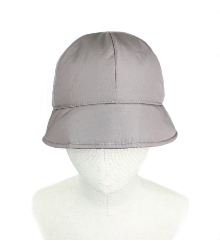 CHAPEAU IMPERMÉABLE