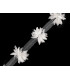 Bande de fleurs sur tulle