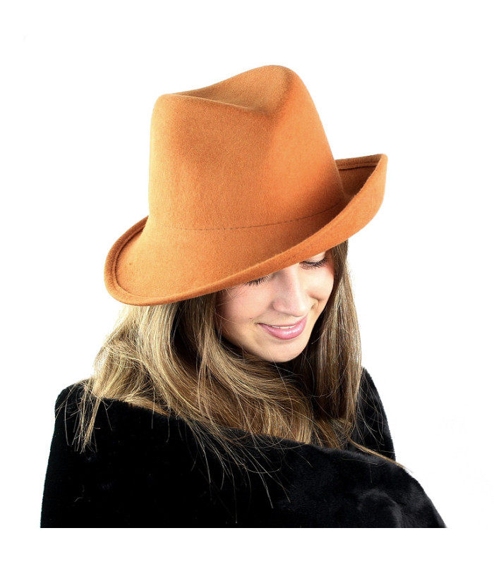 CHAPEAU EN FEUTRE AUTO-AJUSTABLE