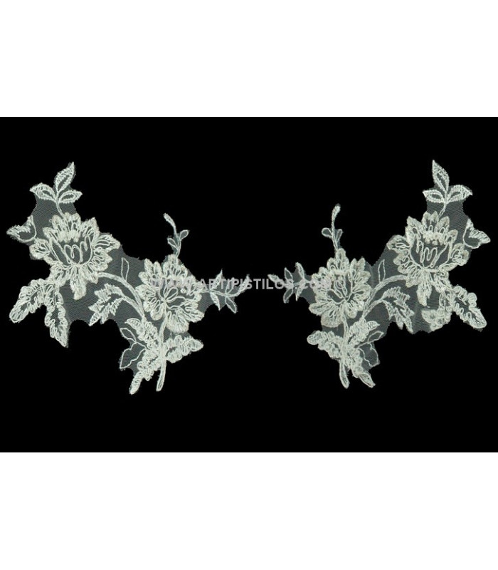 APPLICATION FLORALE BRODÉE