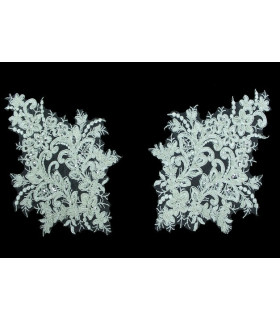 APPLICATION FLORALE AVEC ROCAILLE ET CRISTAL