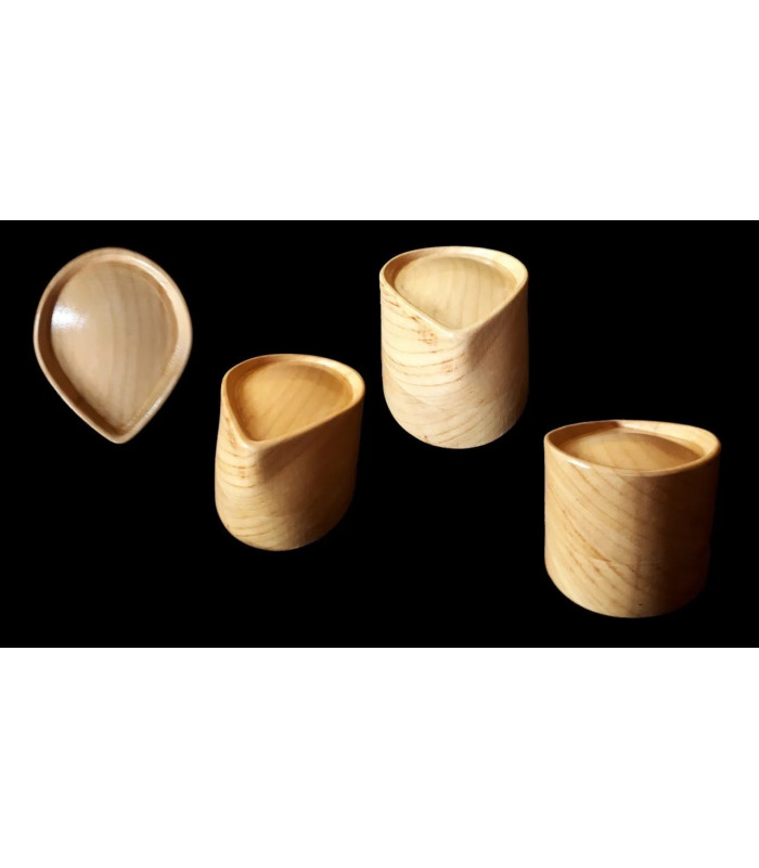 MOULE À CHAPEAU EN BOIS / 059