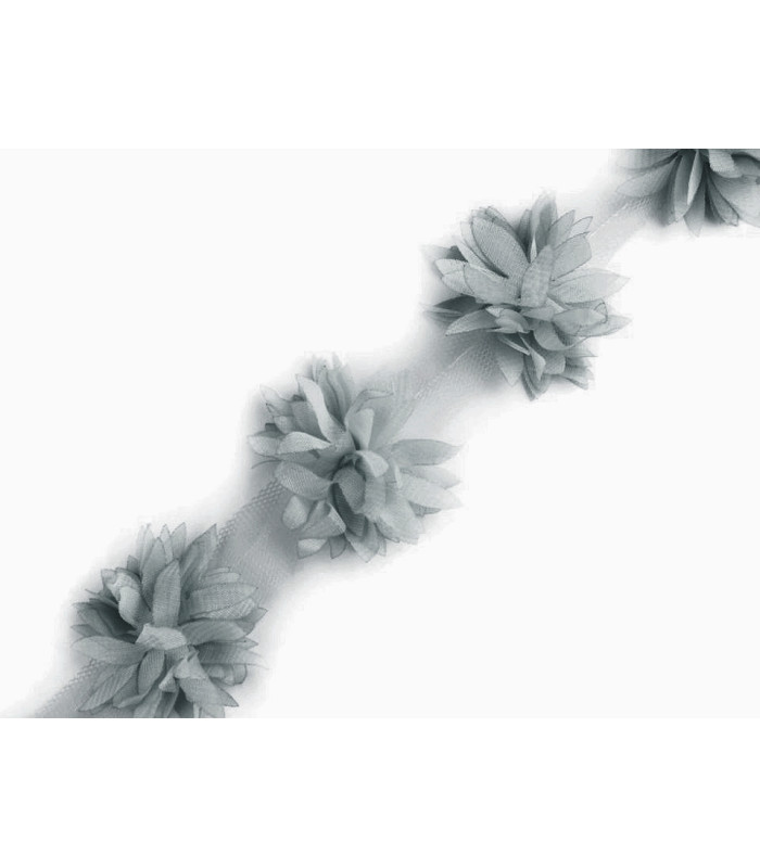 Bande de fleurs sur tulle