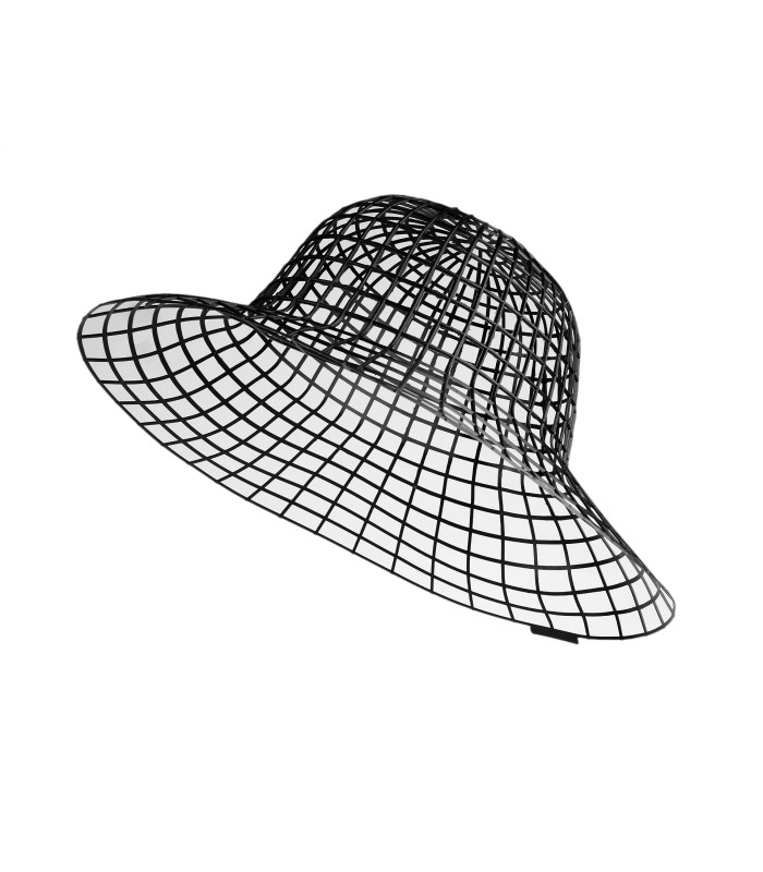 STRUCTURE EN PLASTIQUE POUR LA FABRICATION DE CHAPEAUX