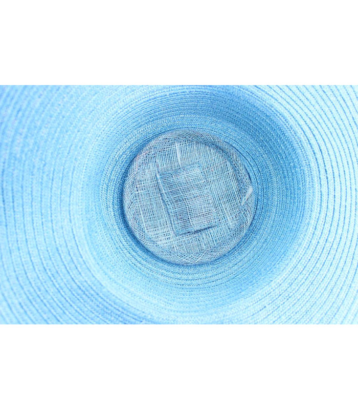 CAPELINE EN PAILLE ARTIFICIELLE TRESSÉE