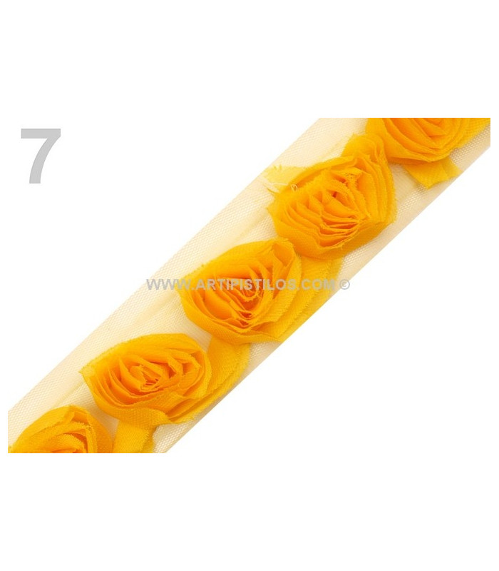 RUBAN TULLE AVEC ROSES EN TISSU