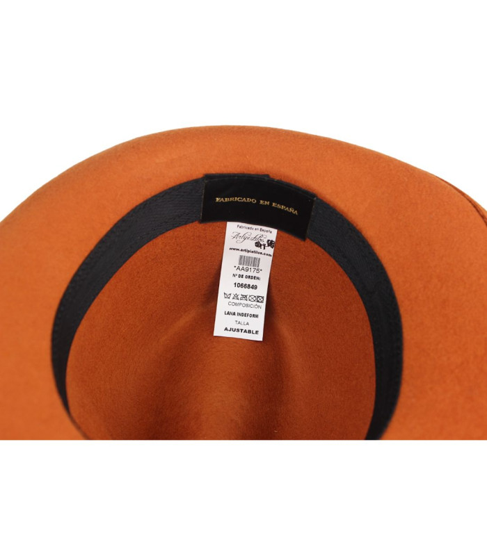 CHAPEAU FEMME EN FEUTRE - INDEFORMABLE