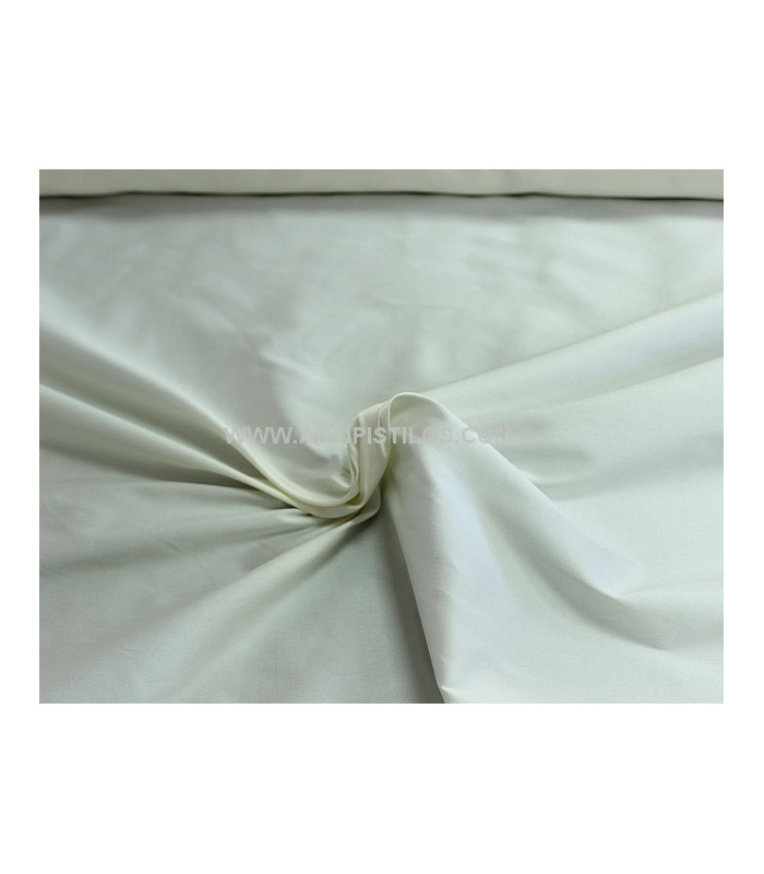 TAFFETAS FIN DE POLYESTER 100% 1 MT. X 135 CMS.