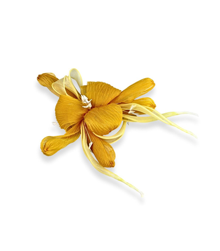 FLEUR EN ORGANZA AVEC ETAMINES