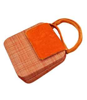 SAC CARRÉ EN SINAMAY ET VELOURS