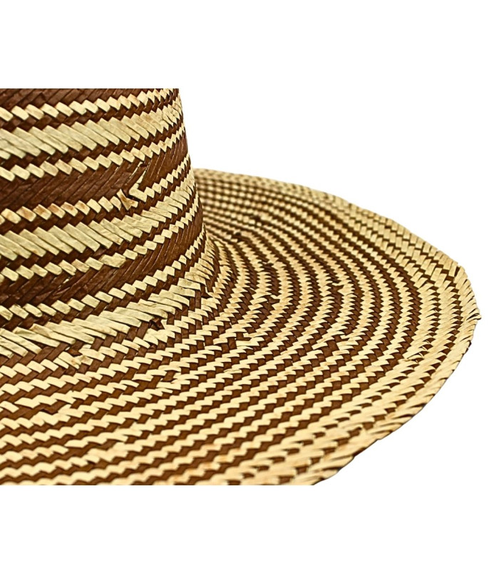 CAPELINE EN FIBRE DE PAPIER AVEC FINITION TRESSÉE