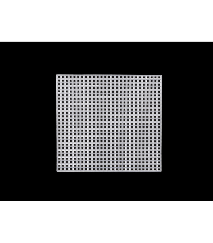 TOILE PLASTIQUE POUR POINT DE CROIX (10,8 X 10,8 CM)