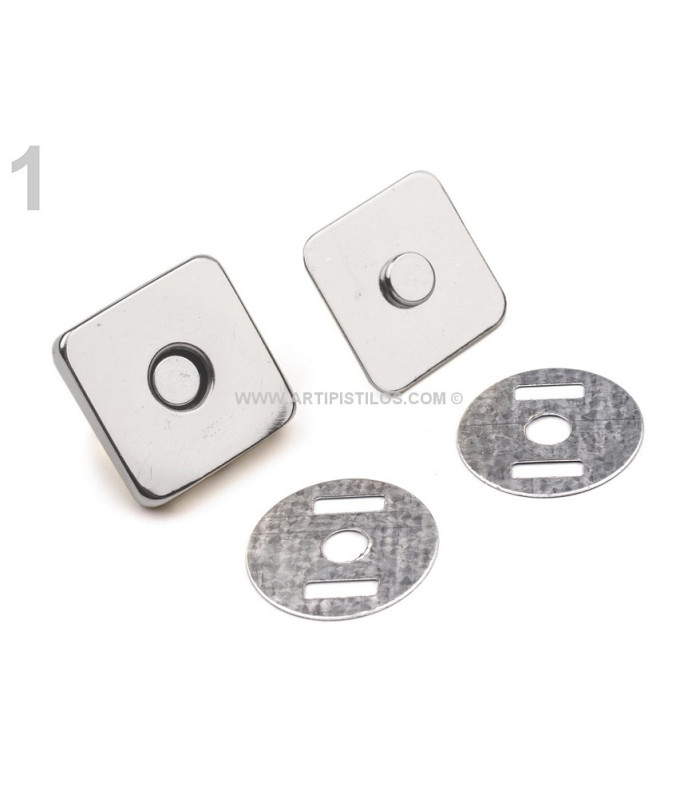Boutons magnétiques 18 x 18 mm.