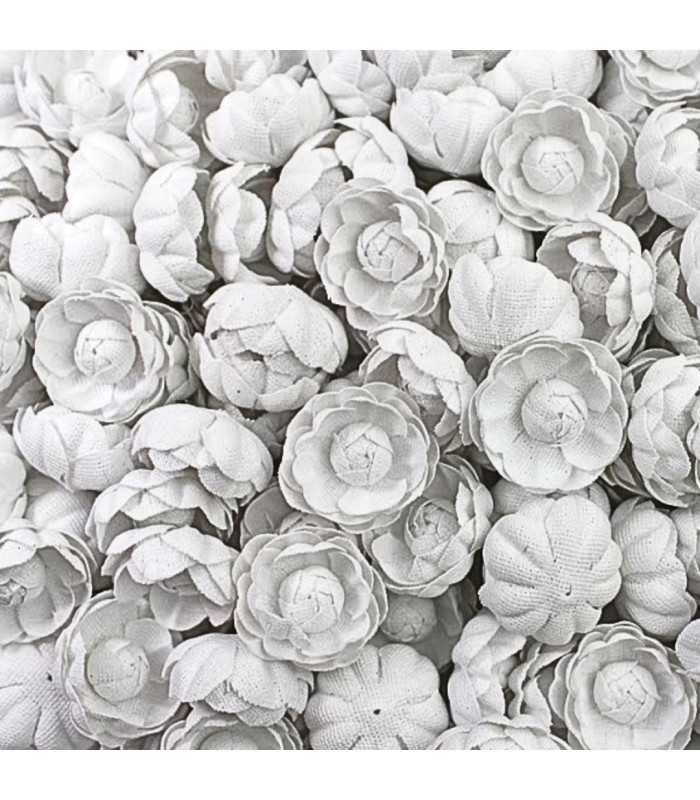 MINI CAMÉLIA EN TISSU – Ø 3,5 CM