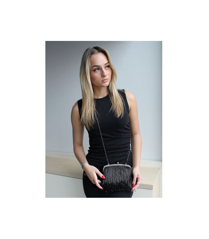 POCHETTE DE SOIRÉE EN SATIN AVEC FRANGES DE PERLES