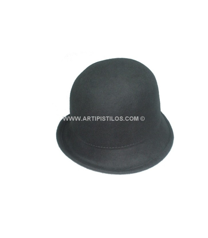 CHAPEAU CLOCHE EN FEUTRE