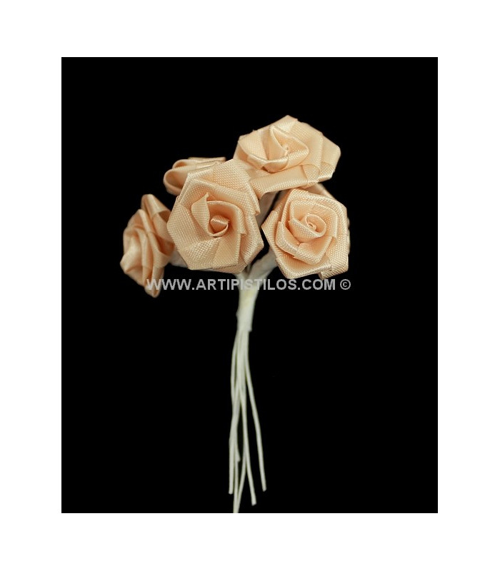 BOUQUET 12 FLEURS EN SATIN