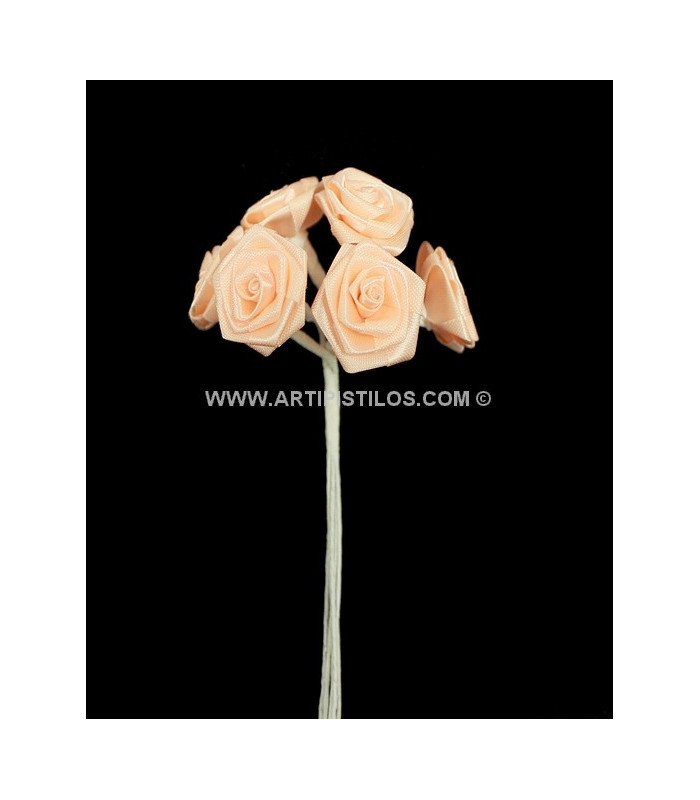 BOUQUET 12 FLEURS EN SATIN