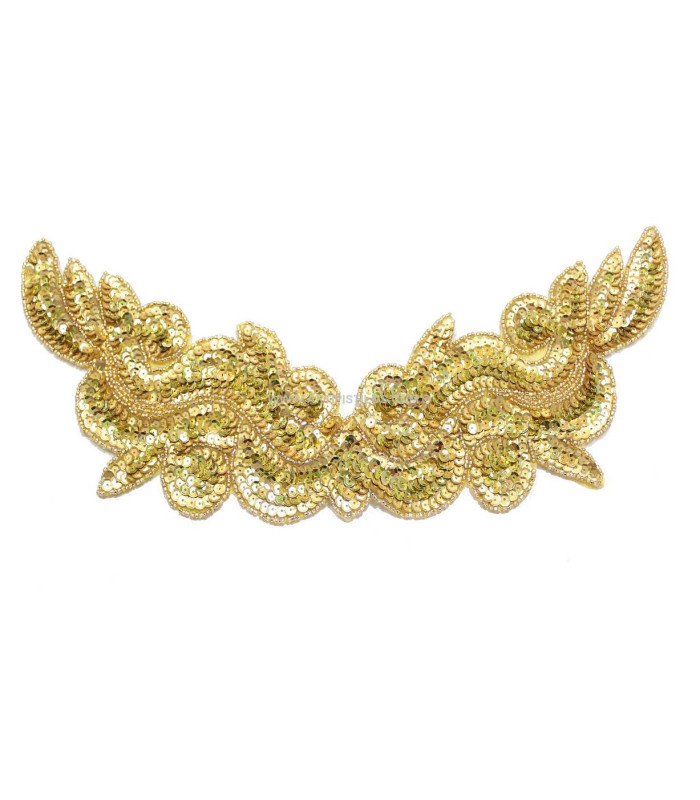 ORNEMENT AVEC PAILLETTES