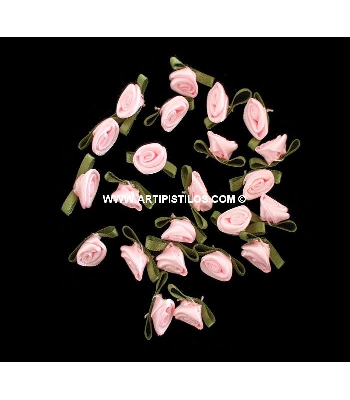 ROSE PETITE EN SATIN