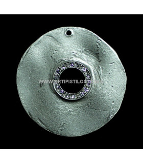 APPLICATION MÉTALLIQUE AVEC STRASS