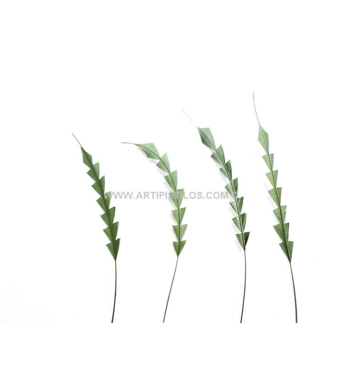 PLUME DIAMANT 20 CMS.