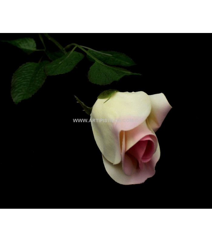 ROSE EN TISSU